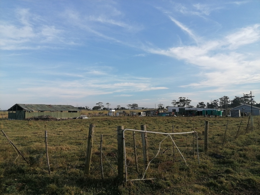 2 Bedroom Property for Sale in Kidds Beach Eastern Cape